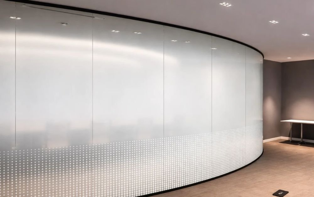 What Are the Key Features of Electrics Glass Technology?